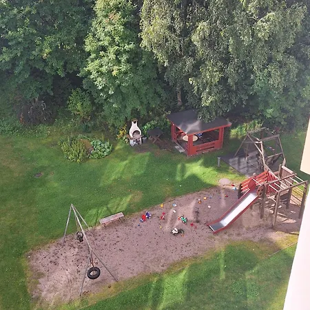 Ihana Asunto Laehellae Luontoa! *